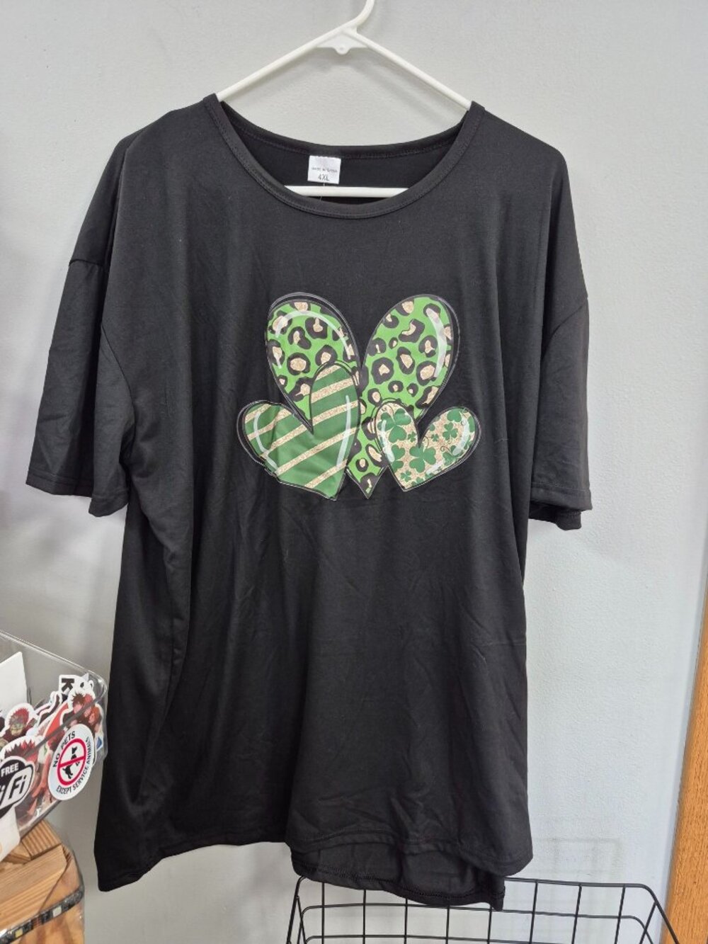 Black T-Shirt 4XL With Green Leopard & Shamrock Heart Design (PAY ATTENTION TO M